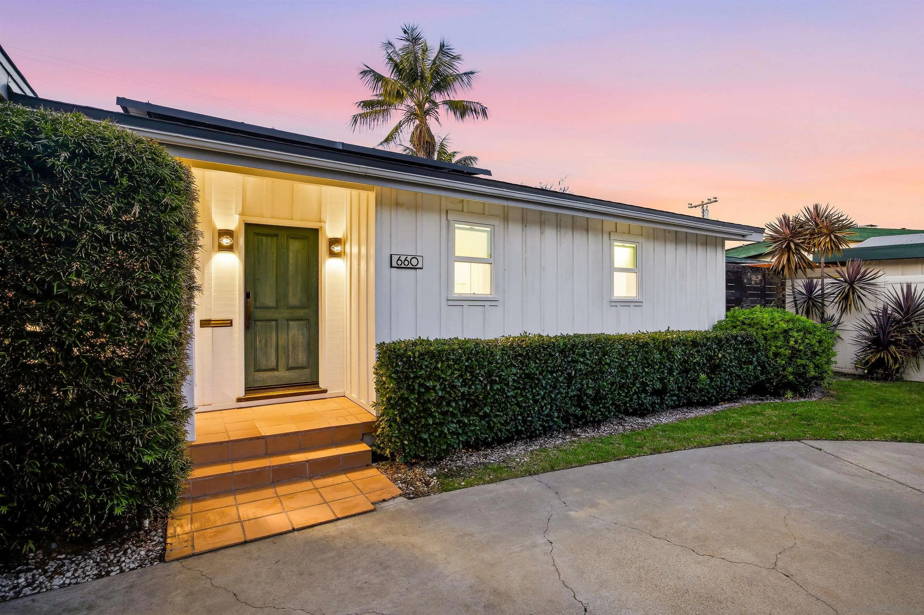 https://cdn.realtyfeed.com/cdn/127/2600905/1057d32831790c6c59ae5c062d47ded0.webp