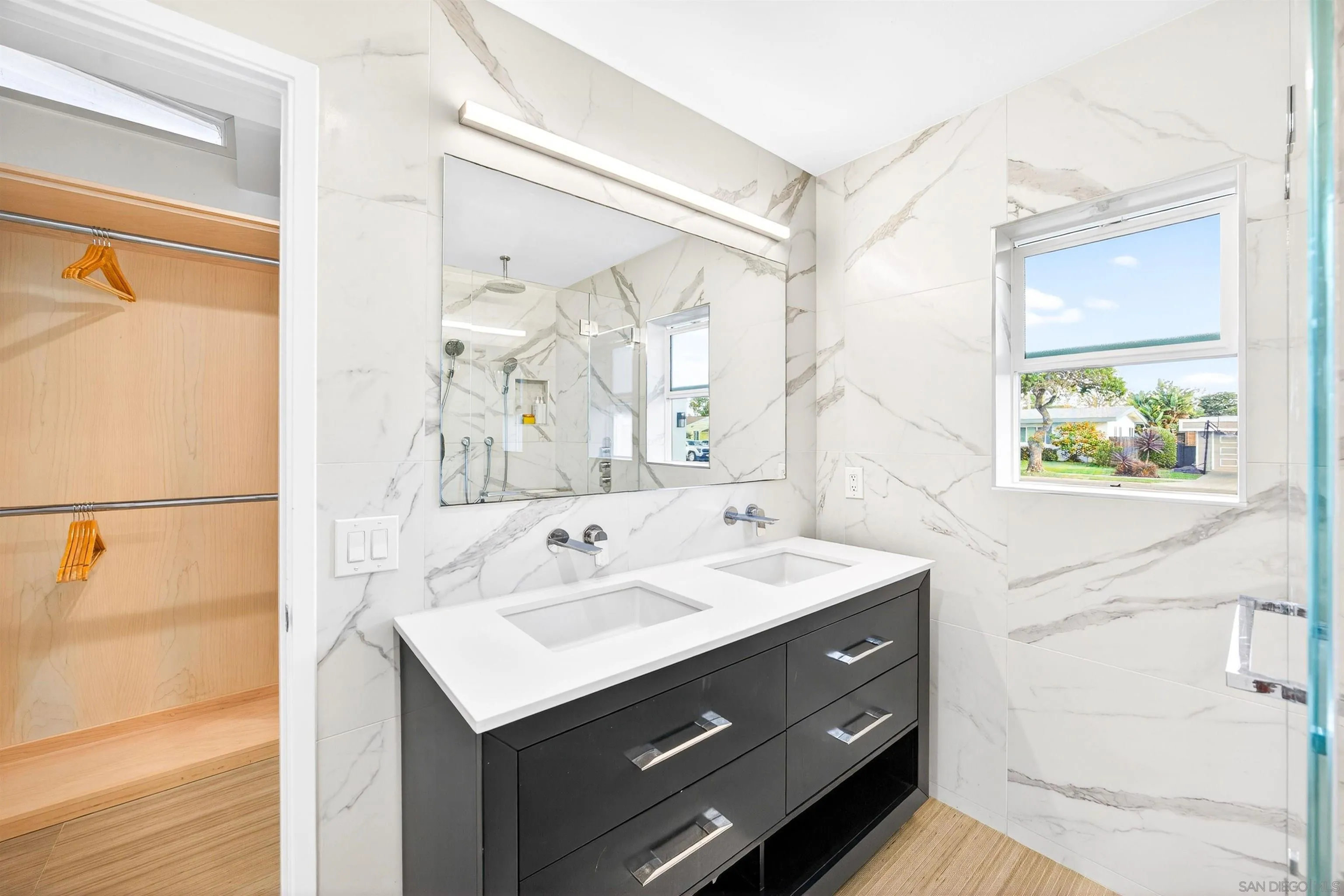 https://cdn.realtyfeed.com/cdn/127/2600905/1b92bc14bc53bf22bdb6cad6f1bab251.webp
