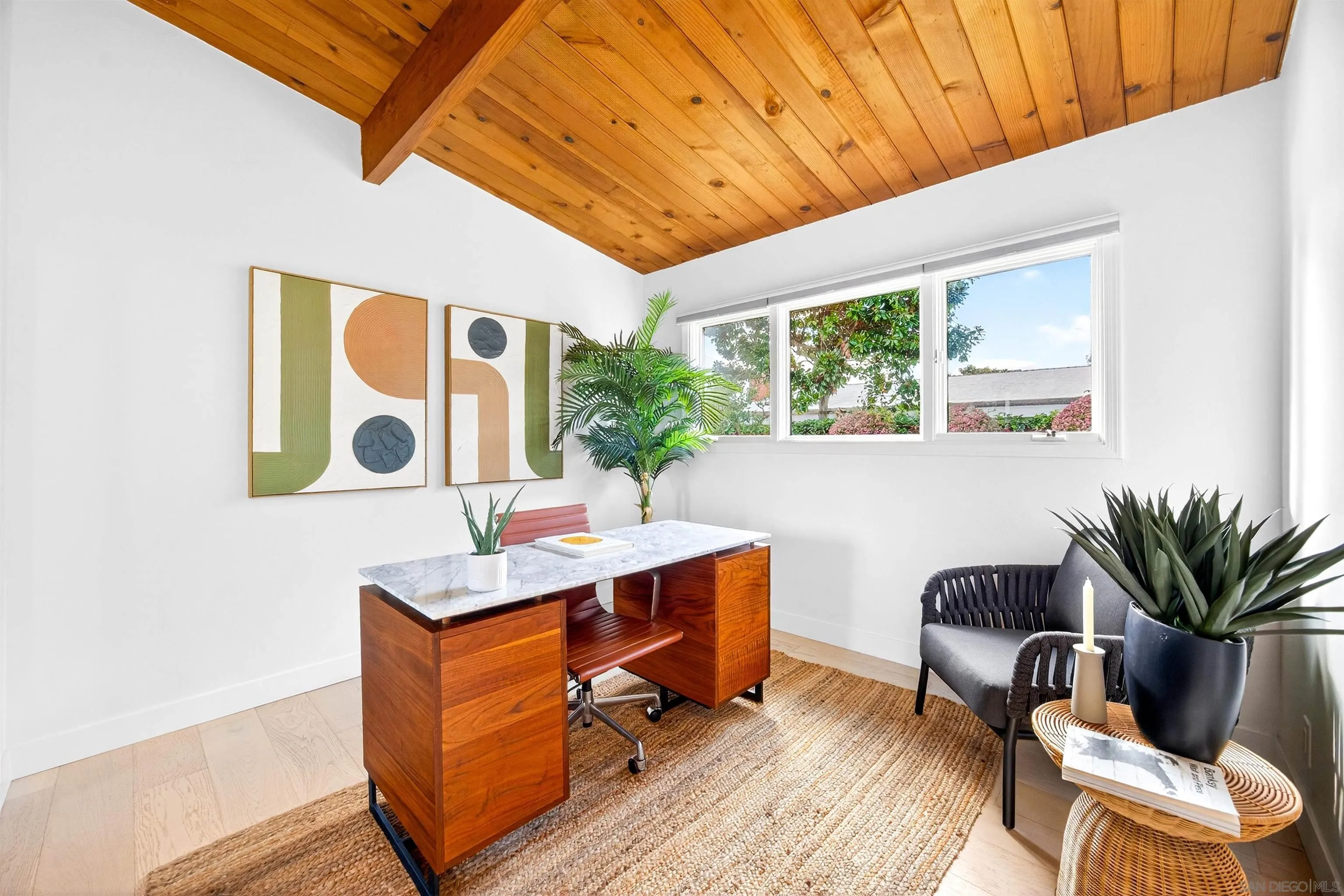 https://cdn.realtyfeed.com/cdn/127/2600905/dc55b9af565c1fd648234261cb3c5970.webp