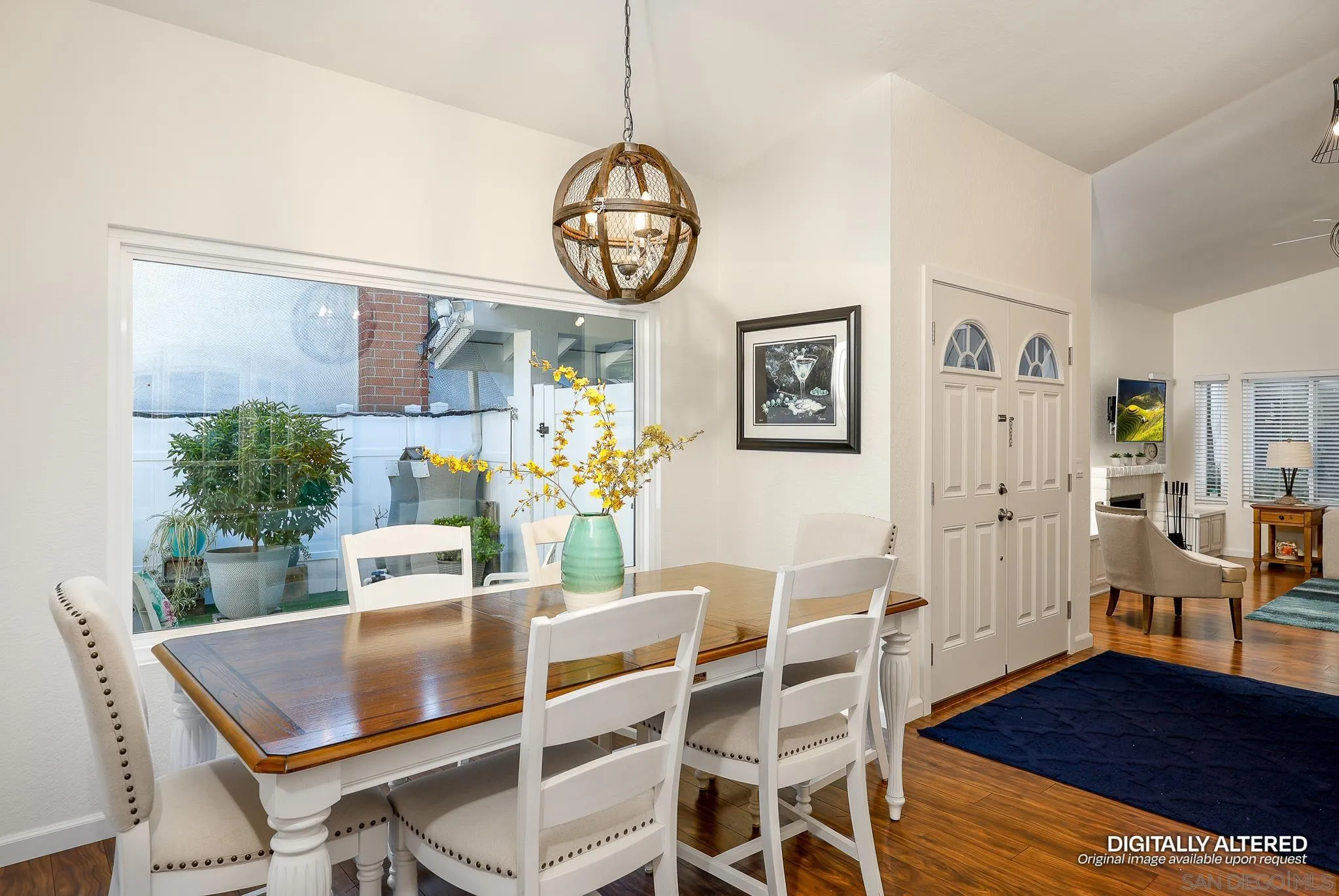 https://cdn.realtyfeed.com/cdn/127/2600907/14935f6d89122a62f808388300d66232.webp