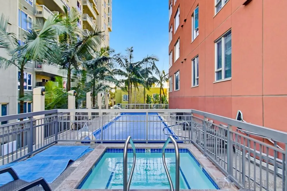 Photo #23: 2600909 Listing: Photo #23