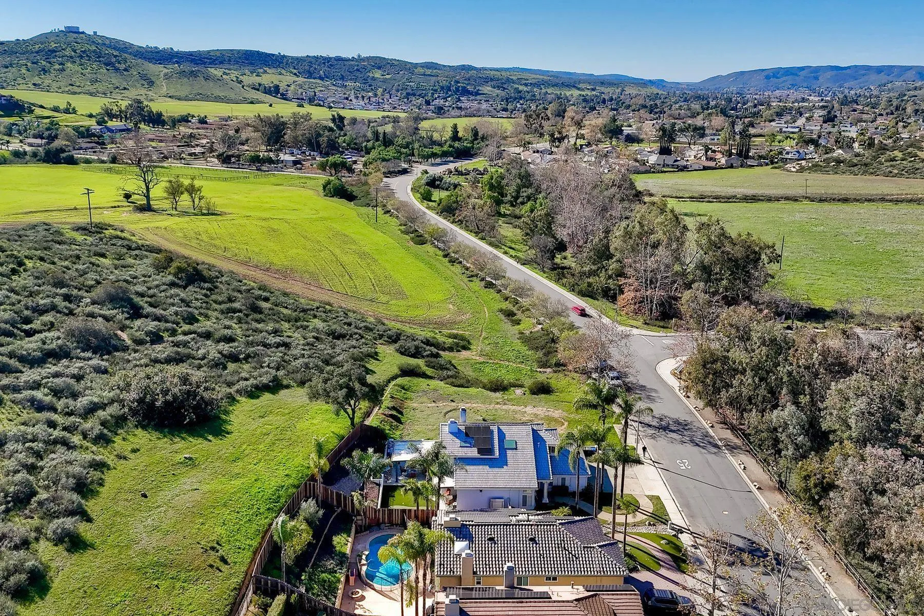 https://cdn.realtyfeed.com/cdn/127/2600912/40b8785f829c9751ca0b47315a69dd2a.webp