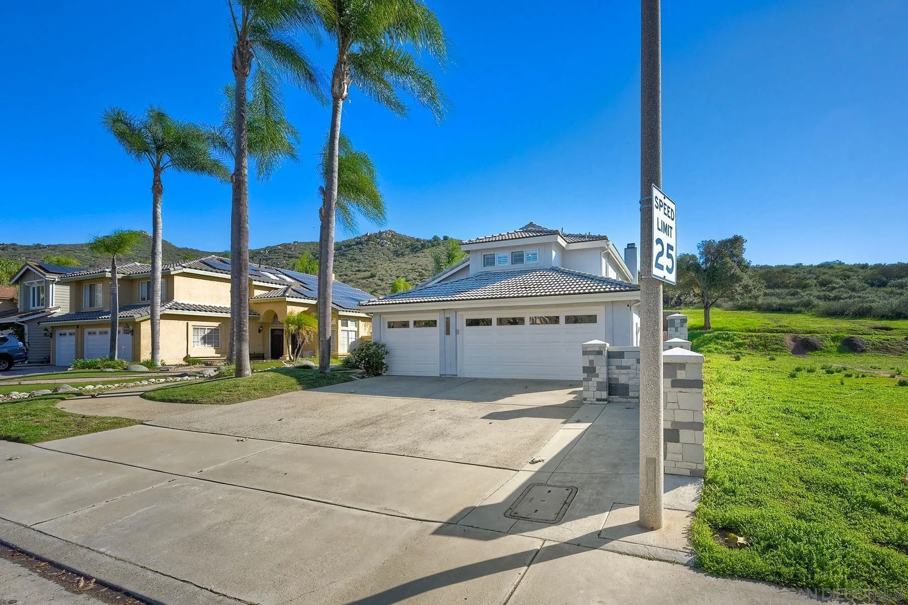 https://cdn.realtyfeed.com/cdn/127/2600912/ae973760791923641897318390a74a59.webp