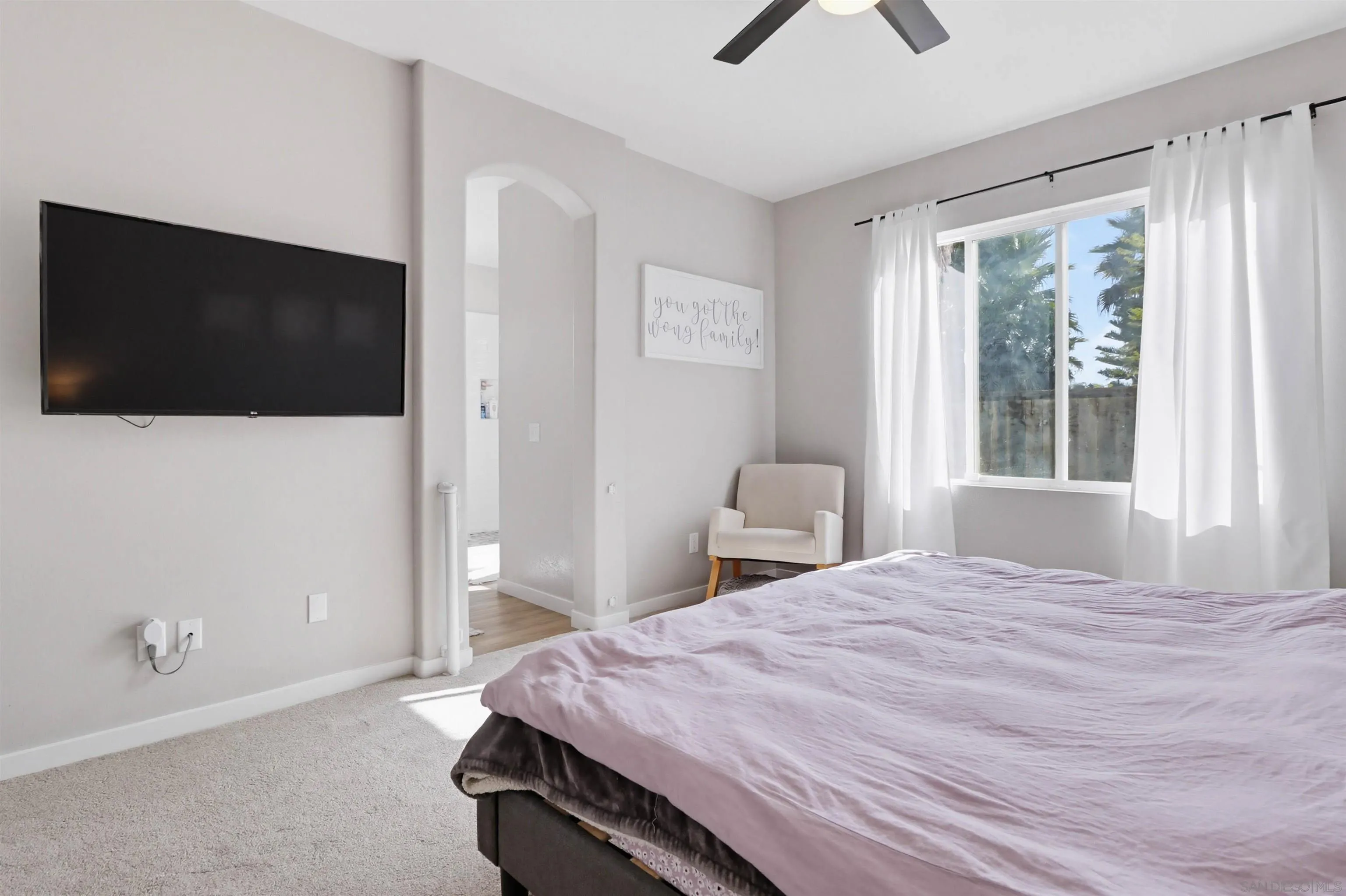 https://cdn.realtyfeed.com/cdn/127/2600915/f923f71b9839385e4bd074592ed0e060.webp