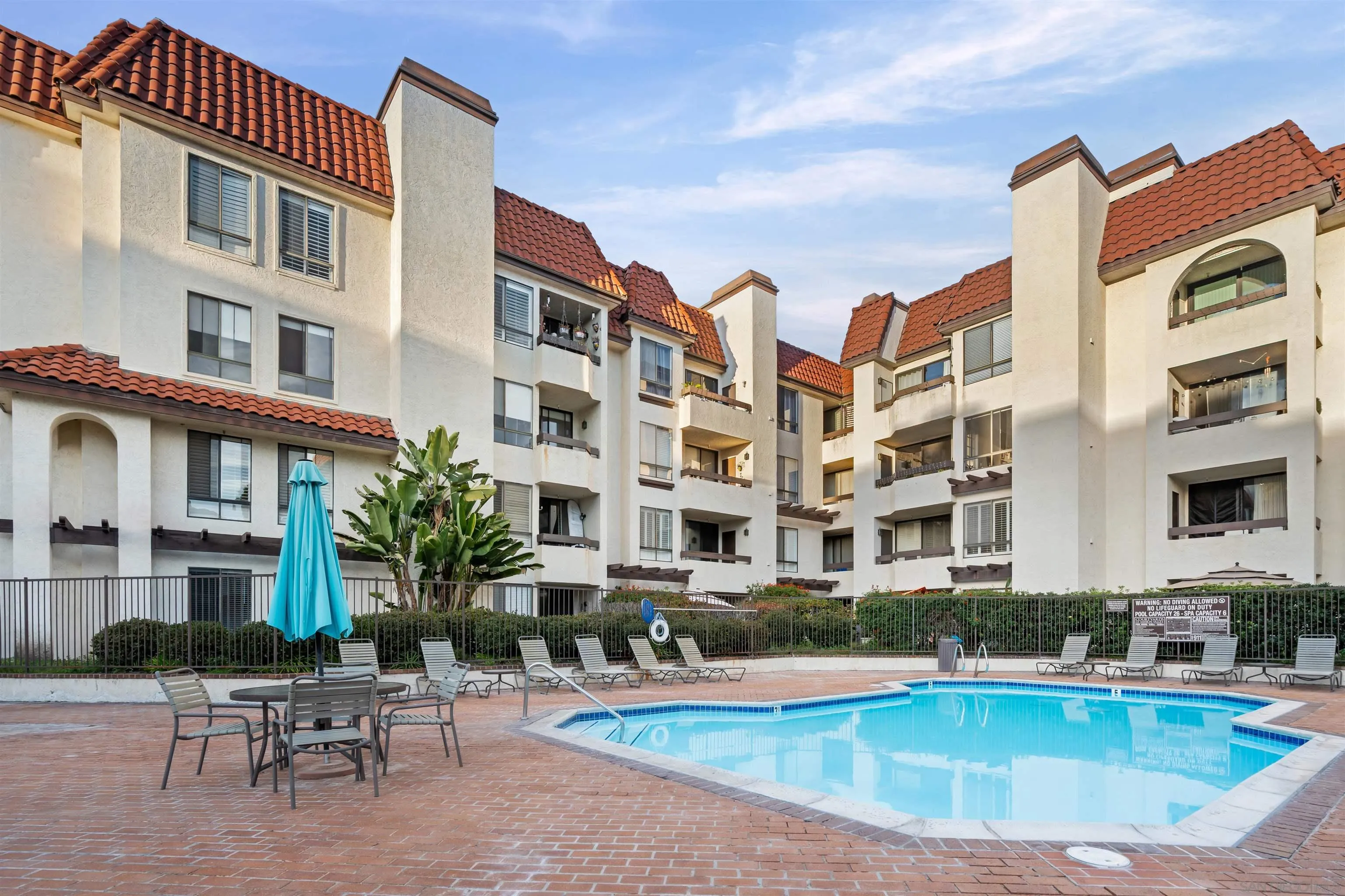 Photo #4: 2600918 Listing: Photo #4