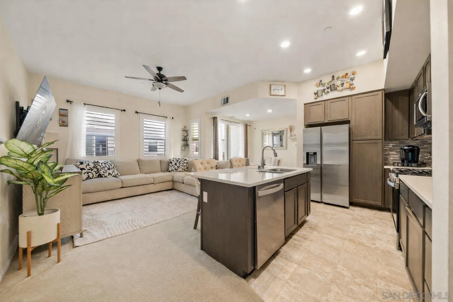 Photo #2: 2600922 Listing: Photo #2