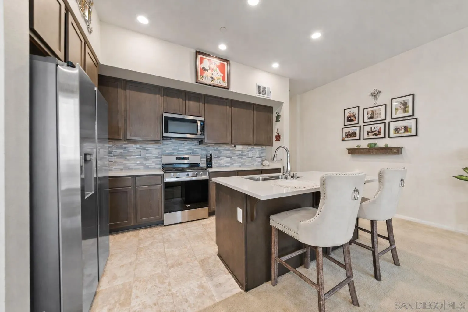 Photo #4: 2600922 Listing: Photo #4