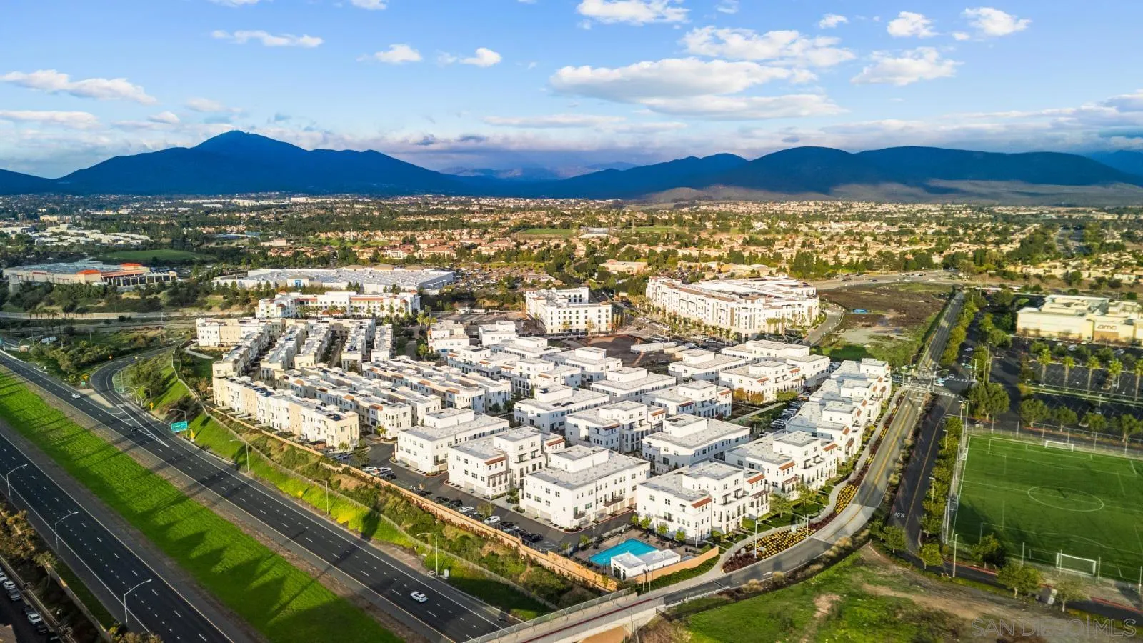 Photo #21: 2600922 Listing: Photo #21