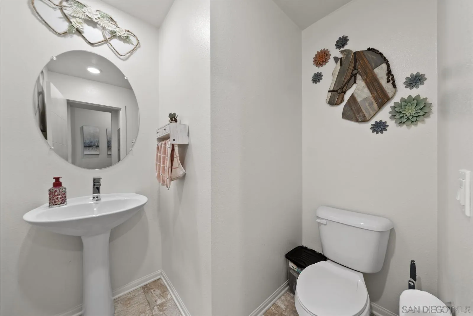 Photo #9: 2600922 Listing: Photo #9