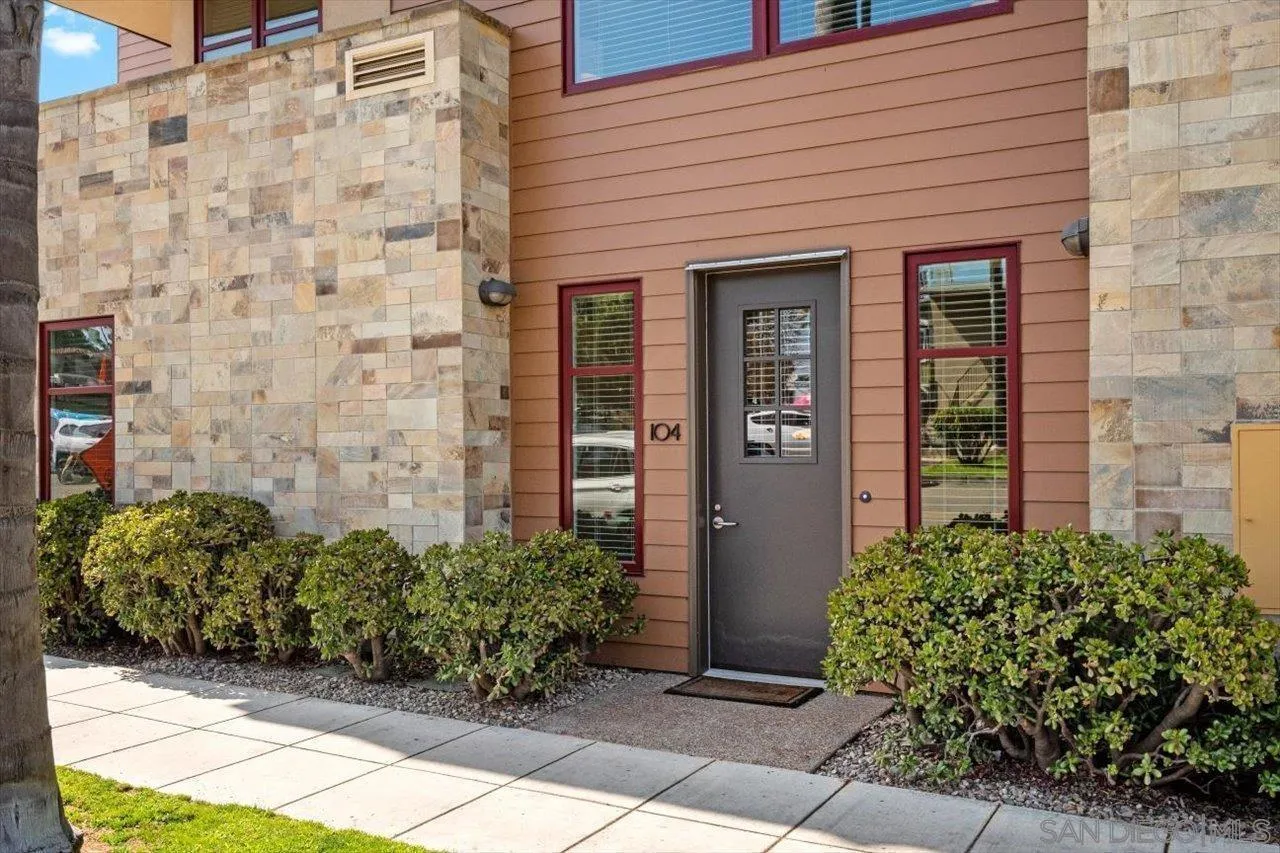 215 2nd Street UNIT 104, Encinitas, CA, 92024 215 2nd Street UNIT 104, Encinitas, CA, 92024