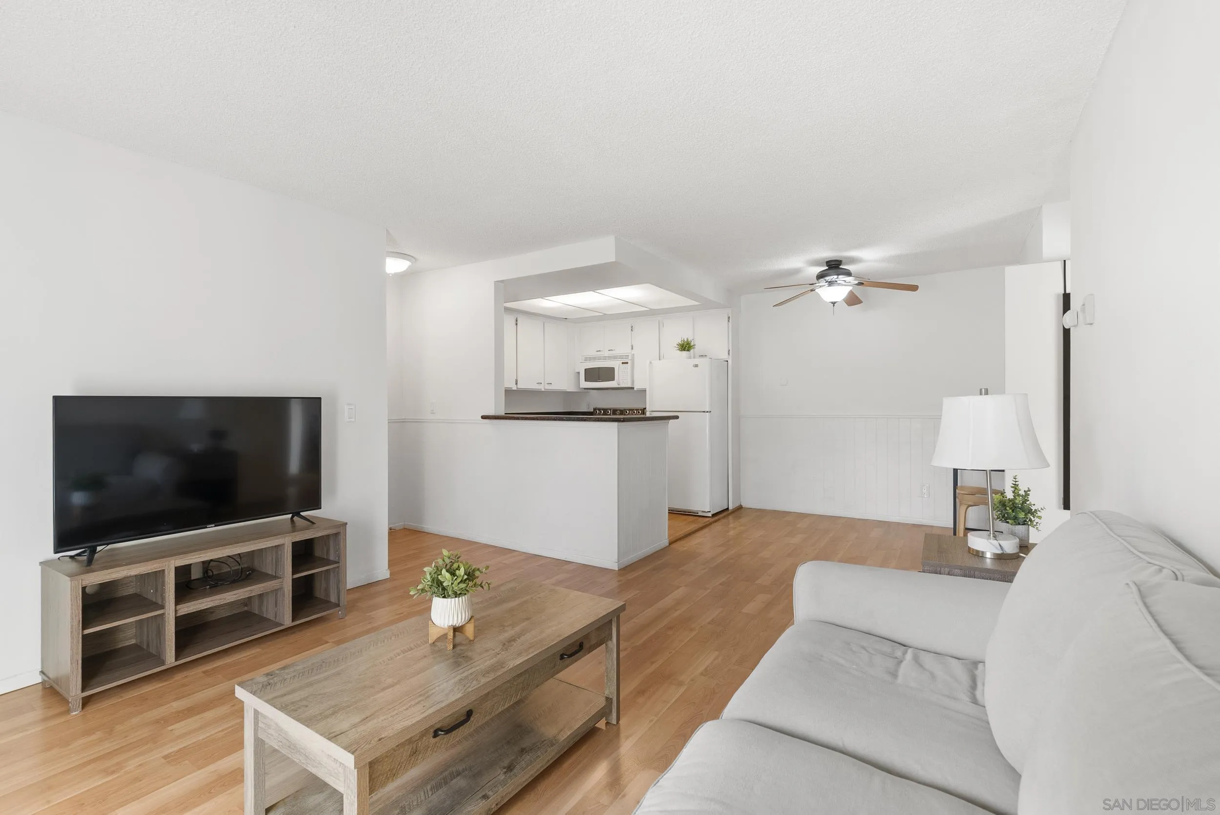 Photo #6: 2600927 Listing: Photo #6