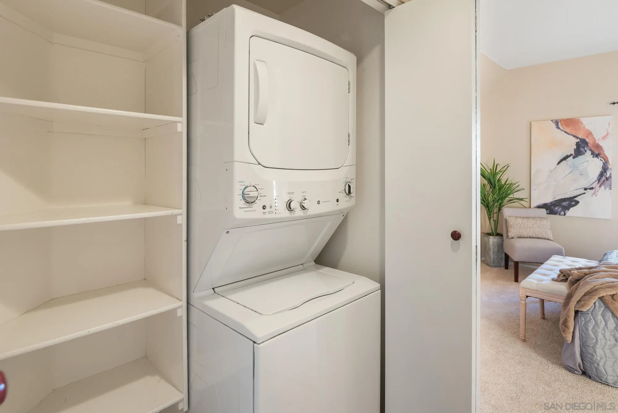 Photo #22: 2600929 Listing: Photo #22