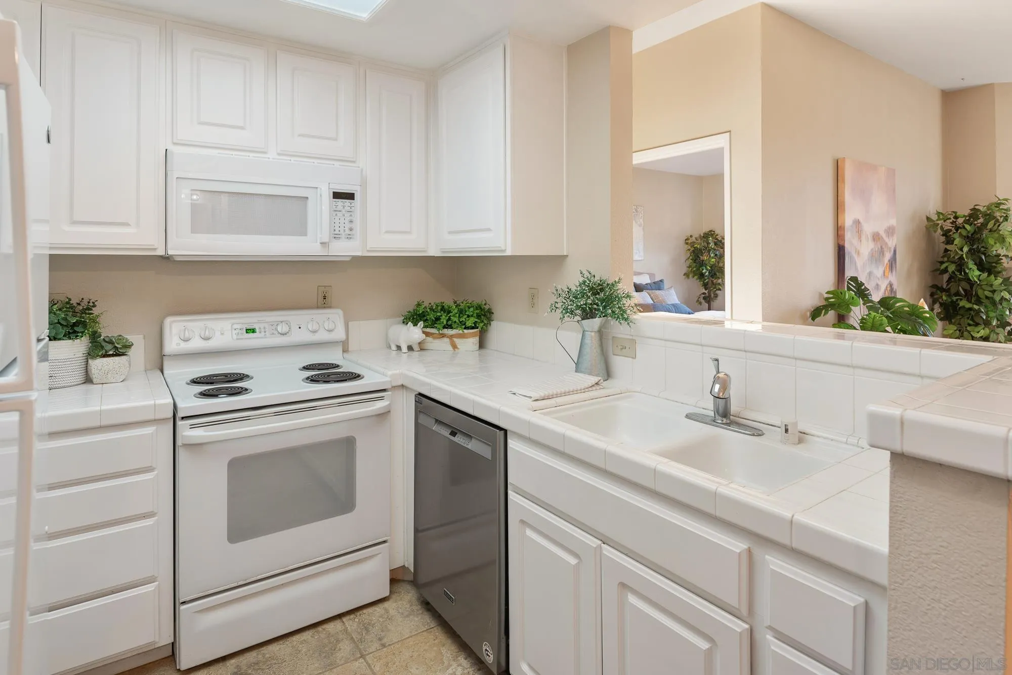 Photo #12: 2600929 Listing: Photo #12