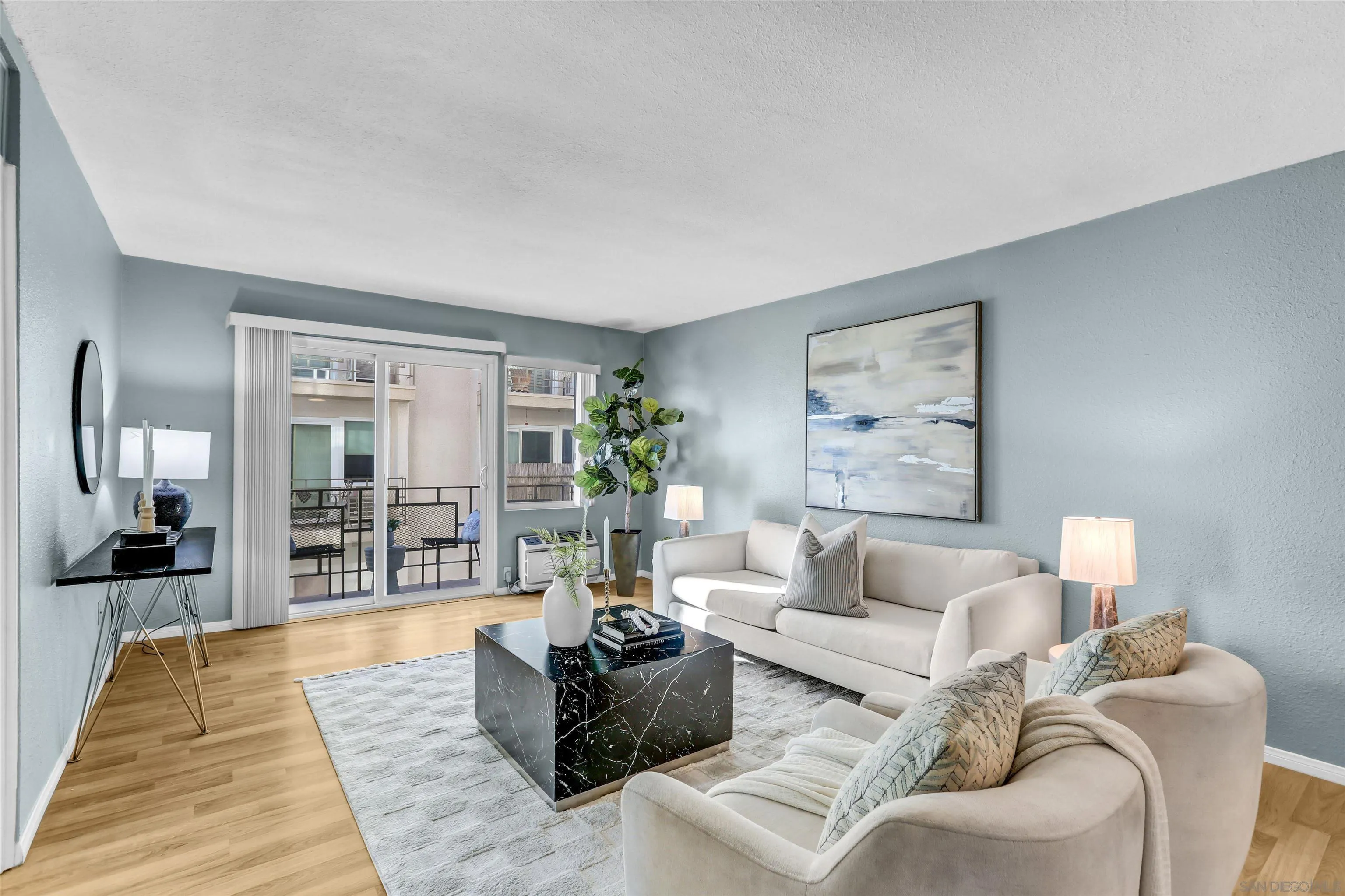 Photo #1: 2600932 Listing: Photo #1