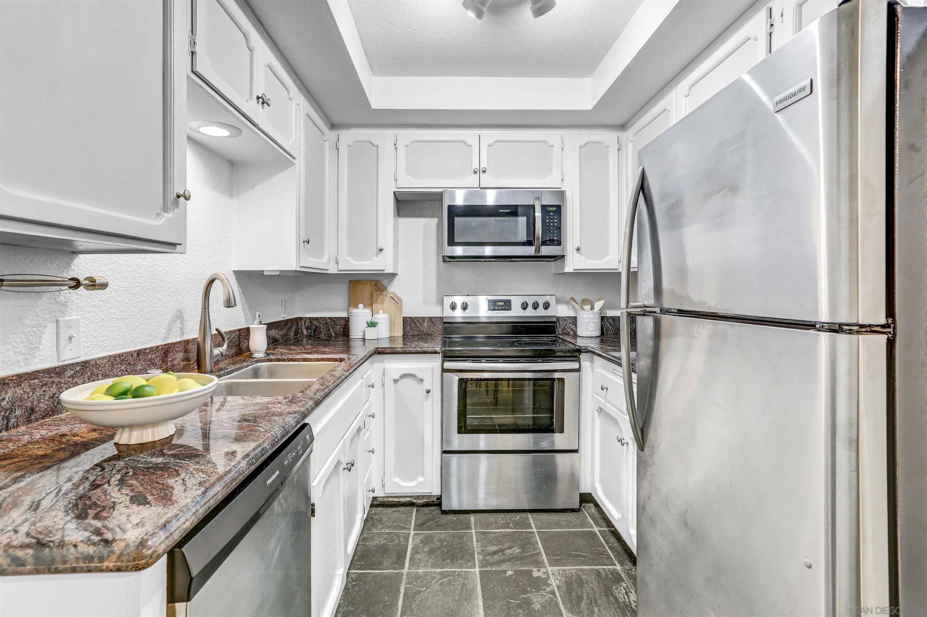 Photo #10: 2600932 Listing: Photo #10