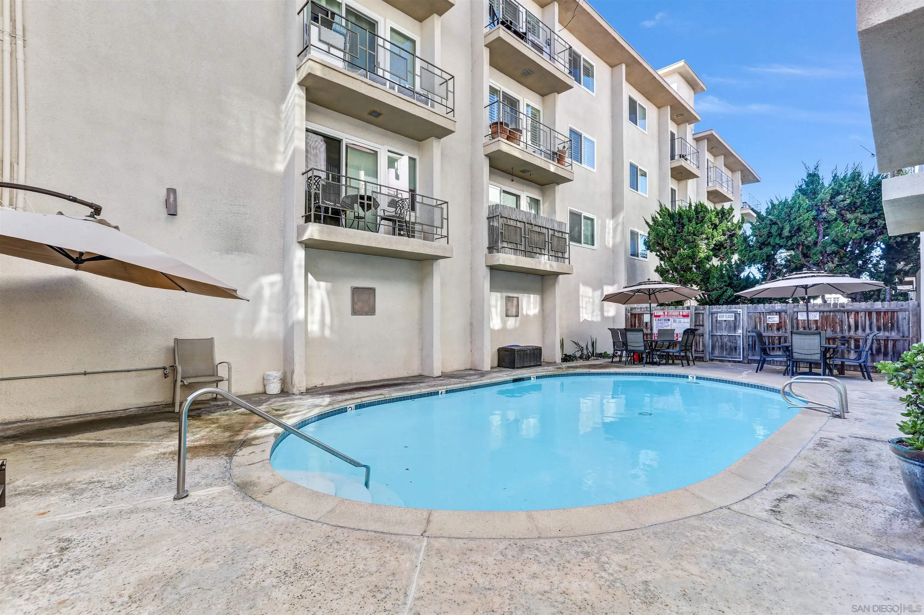 Photo #20: 2600932 Listing: Photo #20