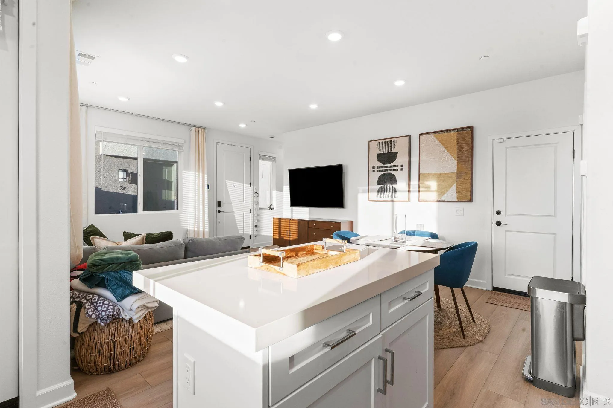 Photo #6: 2600938 Listing: Photo #6