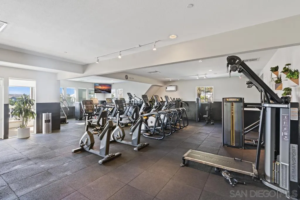 https://cdn.realtyfeed.com/cdn/127/2600938/8ee84ea115c47ecfdc5707301ca4c84d.webp