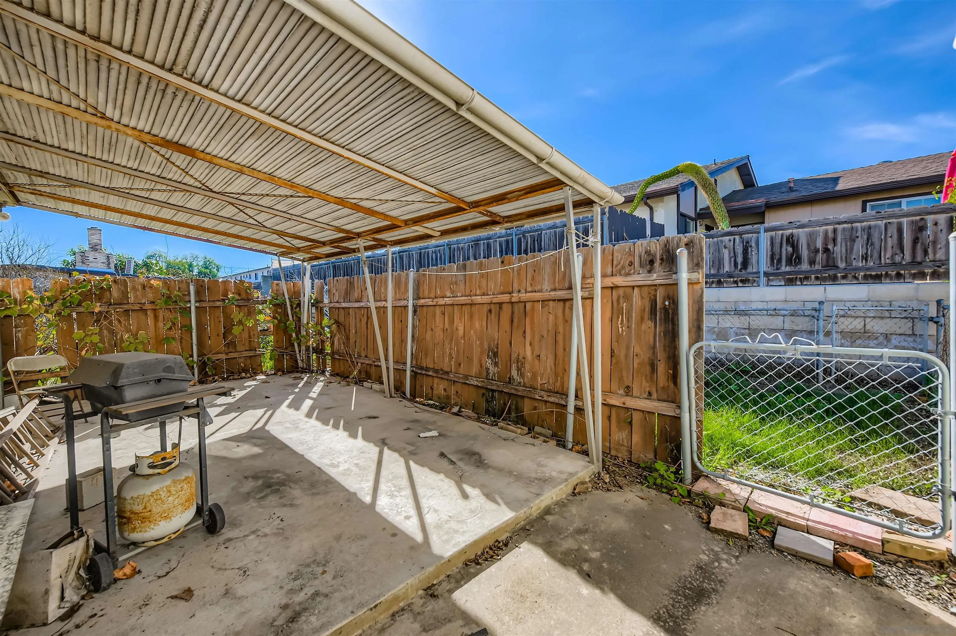 https://cdn.realtyfeed.com/cdn/127/2600946/5e1ba5011fd3c3c21acc88a30ea4c700.webp