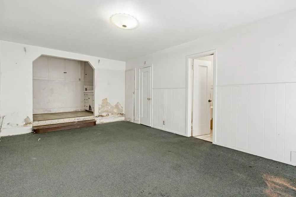 https://cdn.realtyfeed.com/cdn/127/2600951/42c2cc4bdd518e5c854212b94c9ada0e.webp