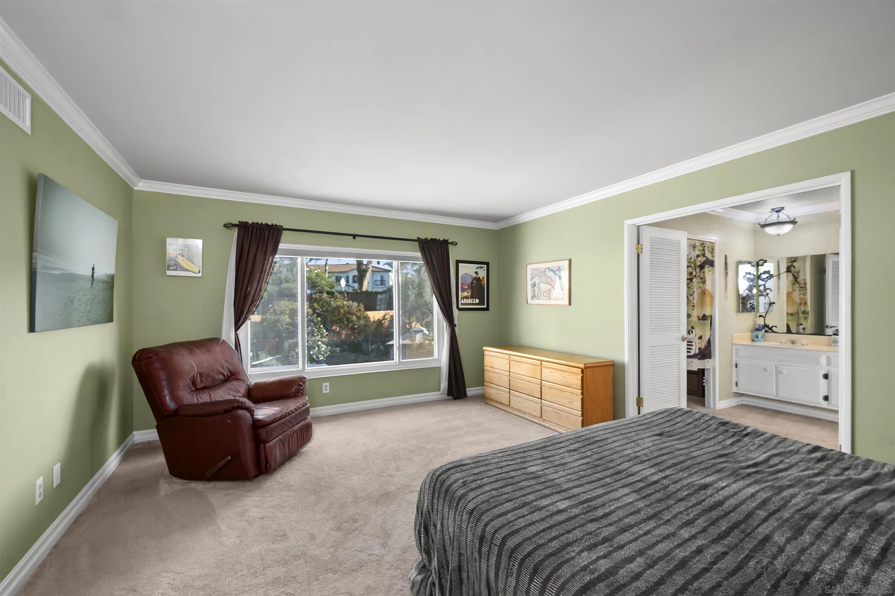 https://cdn.realtyfeed.com/cdn/127/2600954/0e5a1af9654cf58e51e16fb247a99e37.webp