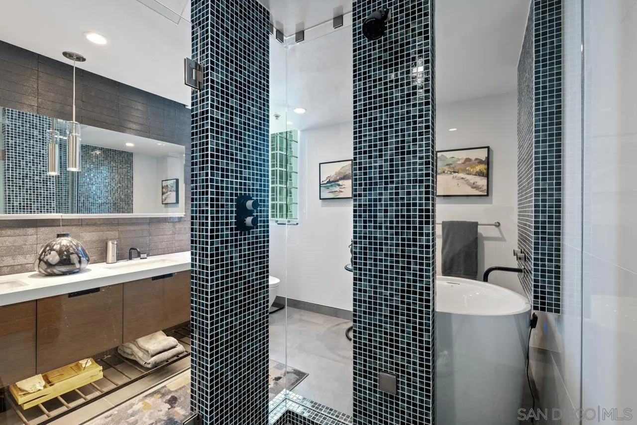 https://cdn.realtyfeed.com/cdn/127/2600955/133473186f333db675d937832c0e1e04.webp