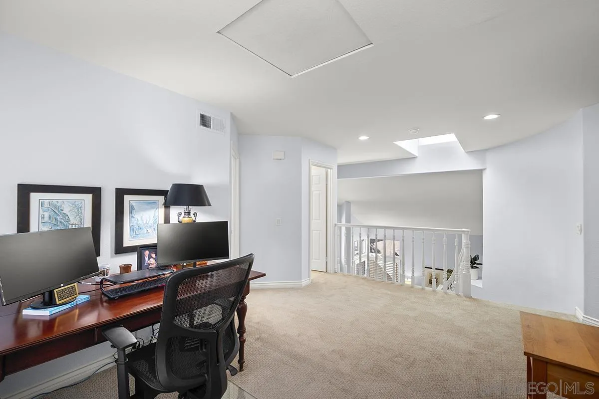 https://cdn.realtyfeed.com/cdn/127/2600956/6f01b9ddc9ef7aebe68c669621c3c1b3.webp