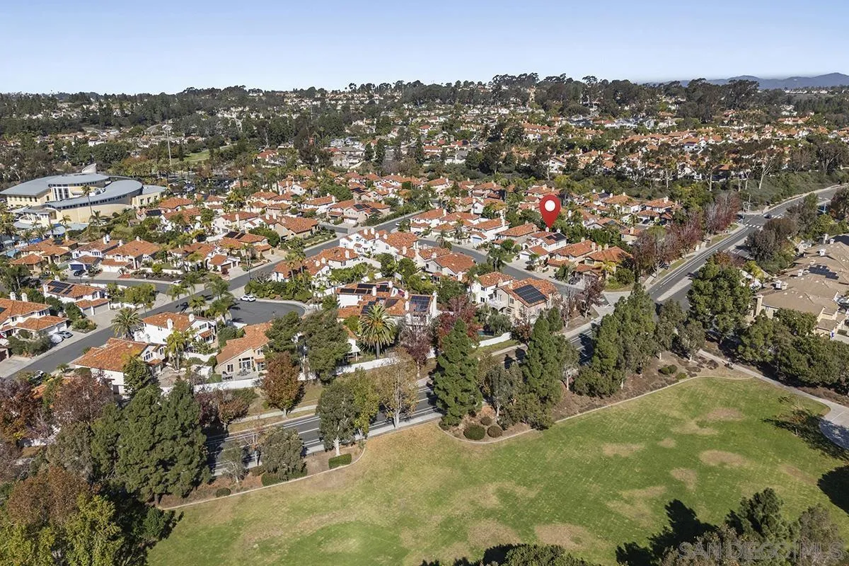 https://cdn.realtyfeed.com/cdn/127/2600956/77526500b6cd6291cb0cb61ae86890cf.webp