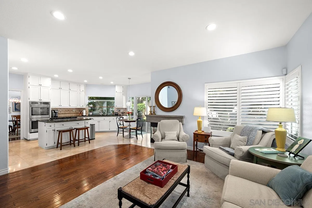 https://cdn.realtyfeed.com/cdn/127/2600956/80c9007d984ec83c69f30a9831c2e919.webp
