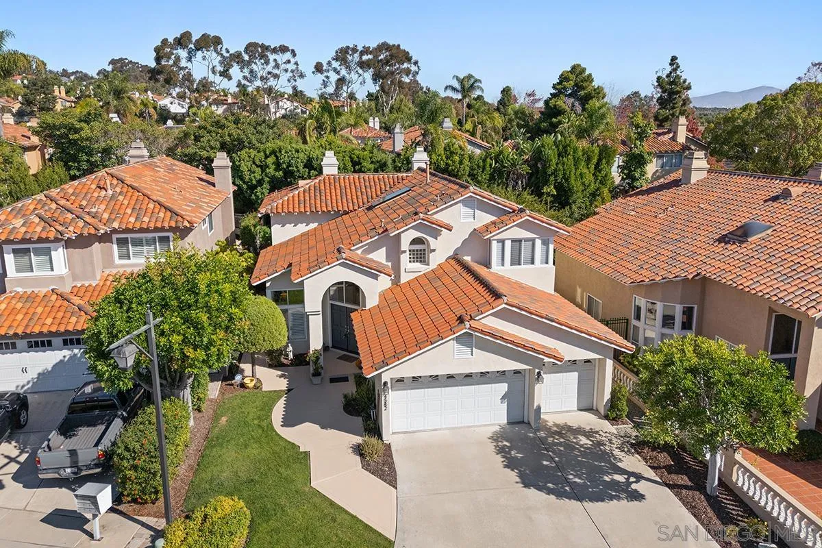 https://cdn.realtyfeed.com/cdn/127/2600956/9c0e0a6e89104bd98f7f4736980ef693.webp