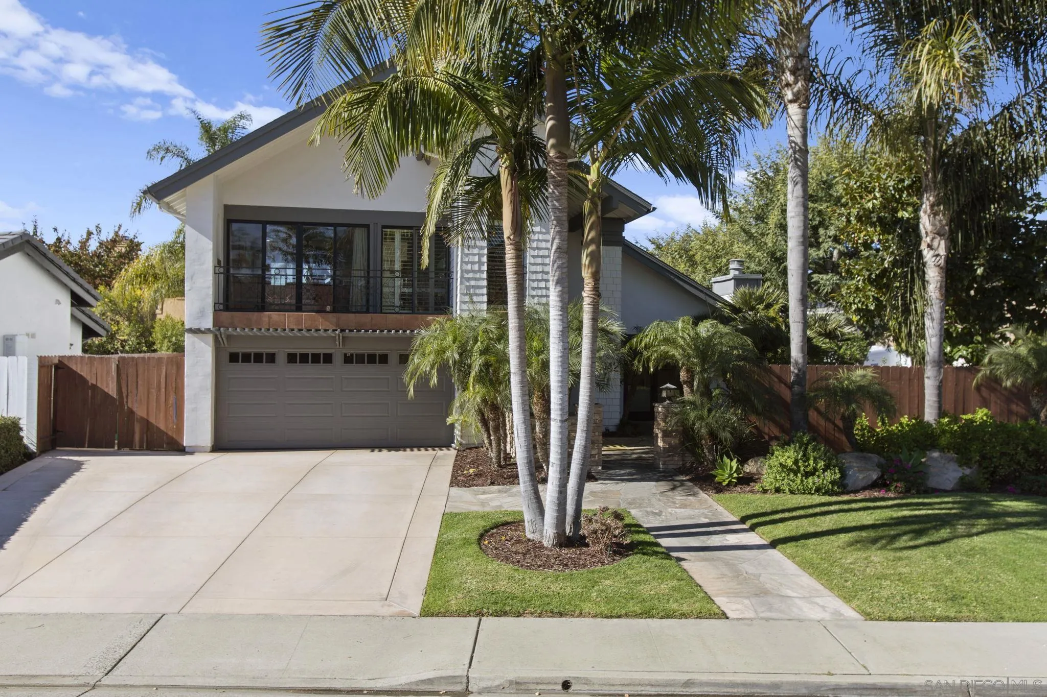 https://cdn.realtyfeed.com/cdn/127/2600966/467013d62ad33a20674c6bc09bb9154f.webp