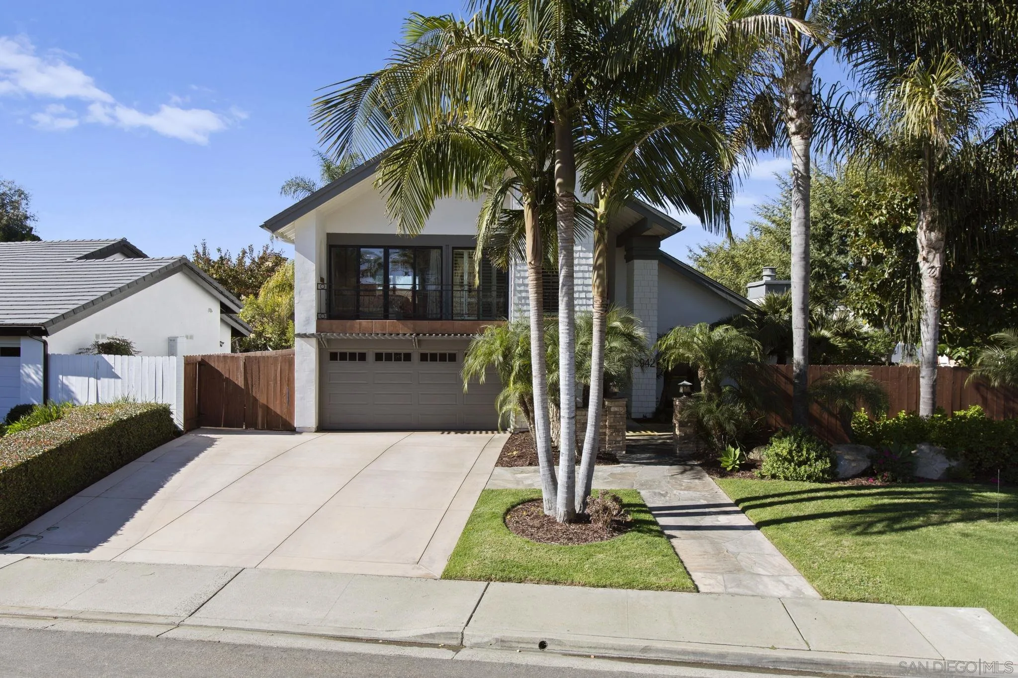 https://cdn.realtyfeed.com/cdn/127/2600966/64926446386e5b729d0aa9da04c597b8.webp