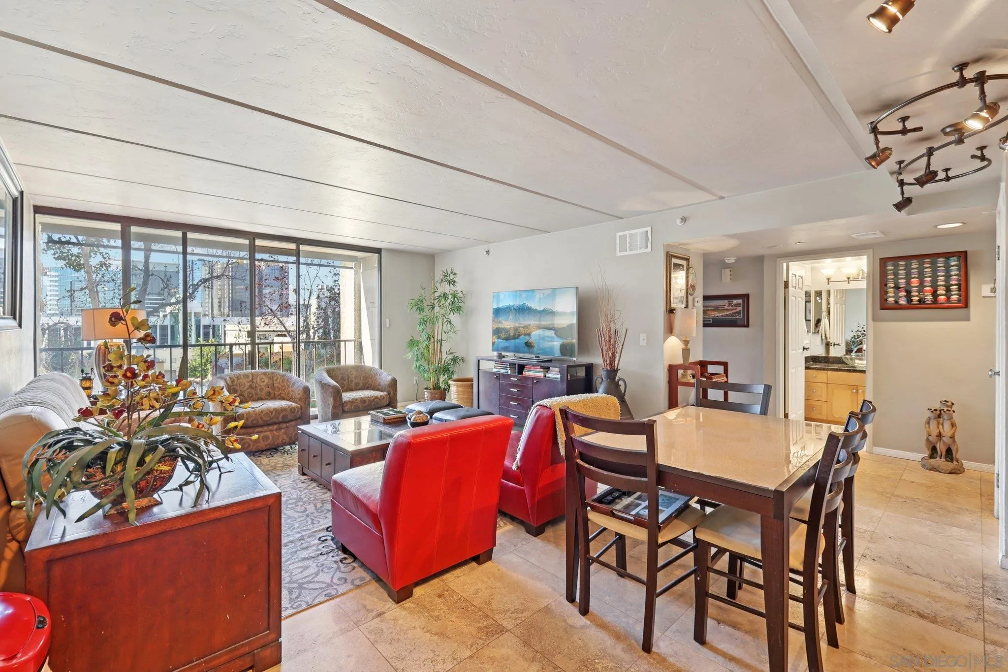 Photo #3: 2600971 Listing: Photo #3