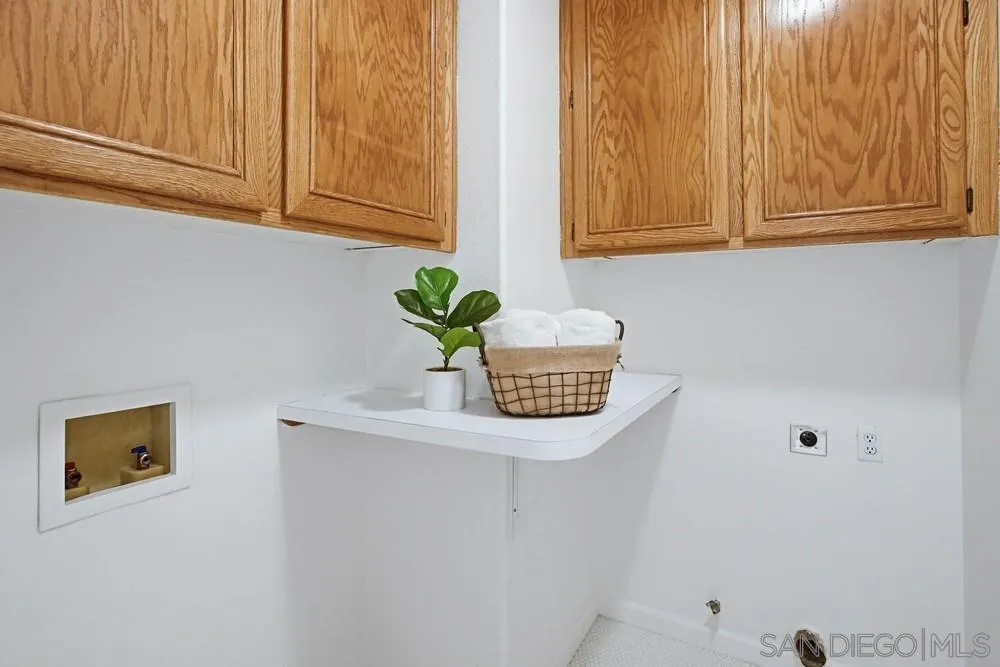 https://cdn.realtyfeed.com/cdn/127/2600975/4712f9f3c0b14c8904618e7ee2791f8c.webp
