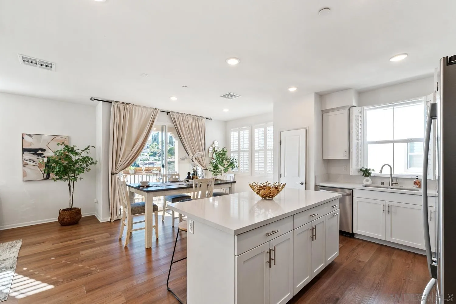 Photo #14: 2600976 Listing: Photo #14