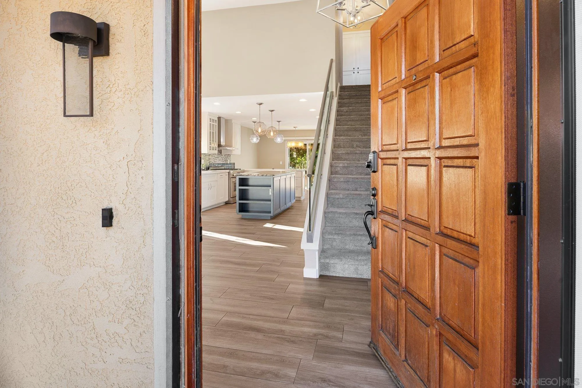 https://cdn.realtyfeed.com/cdn/127/2600978/8ee473878393091133b247ea1fbee878.webp