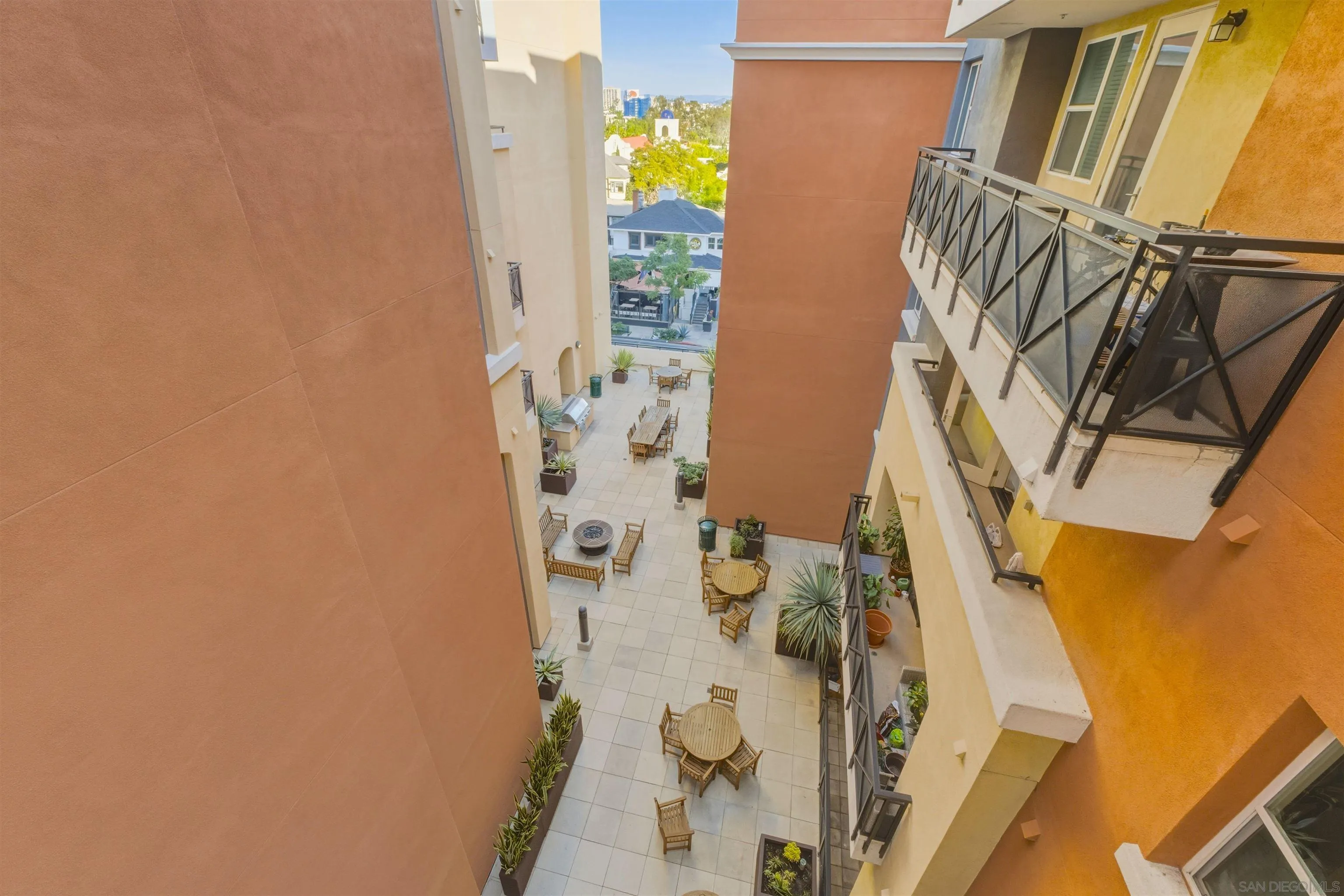 Photo #27: 2600981 Listing: Photo #27