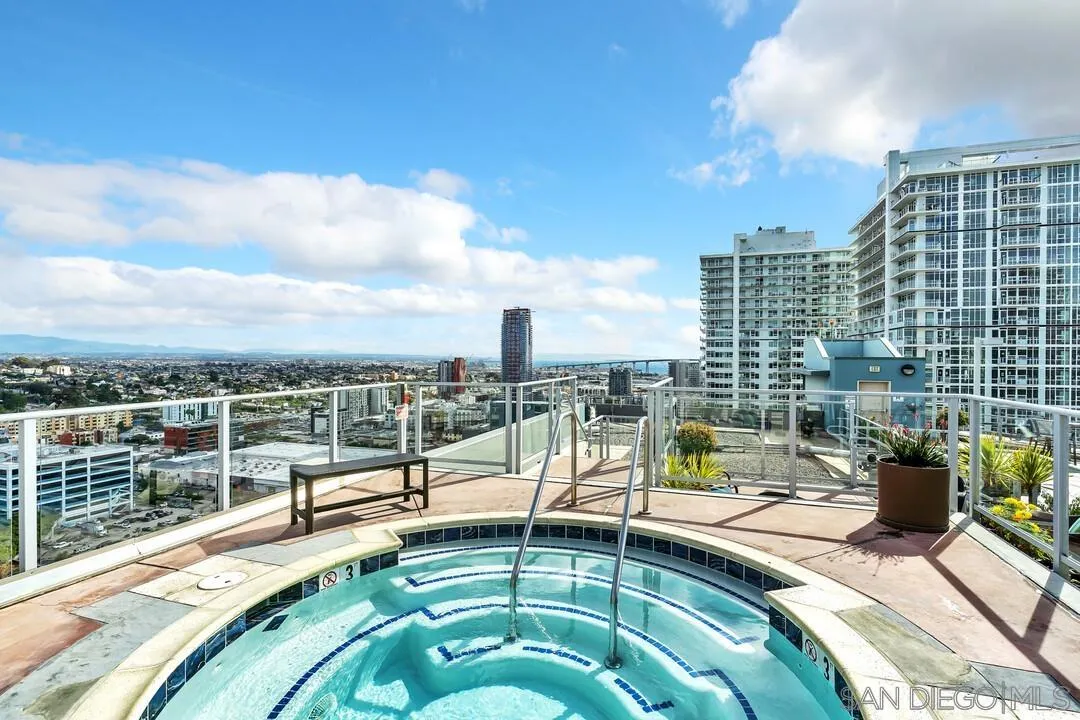 Photo #41: 2600985 Listing: Photo #41