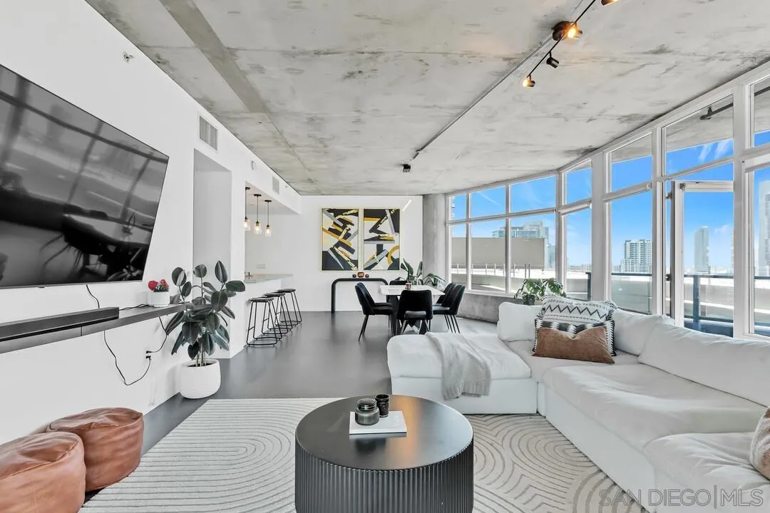 Photo #13: 2600985 Listing: Photo #13