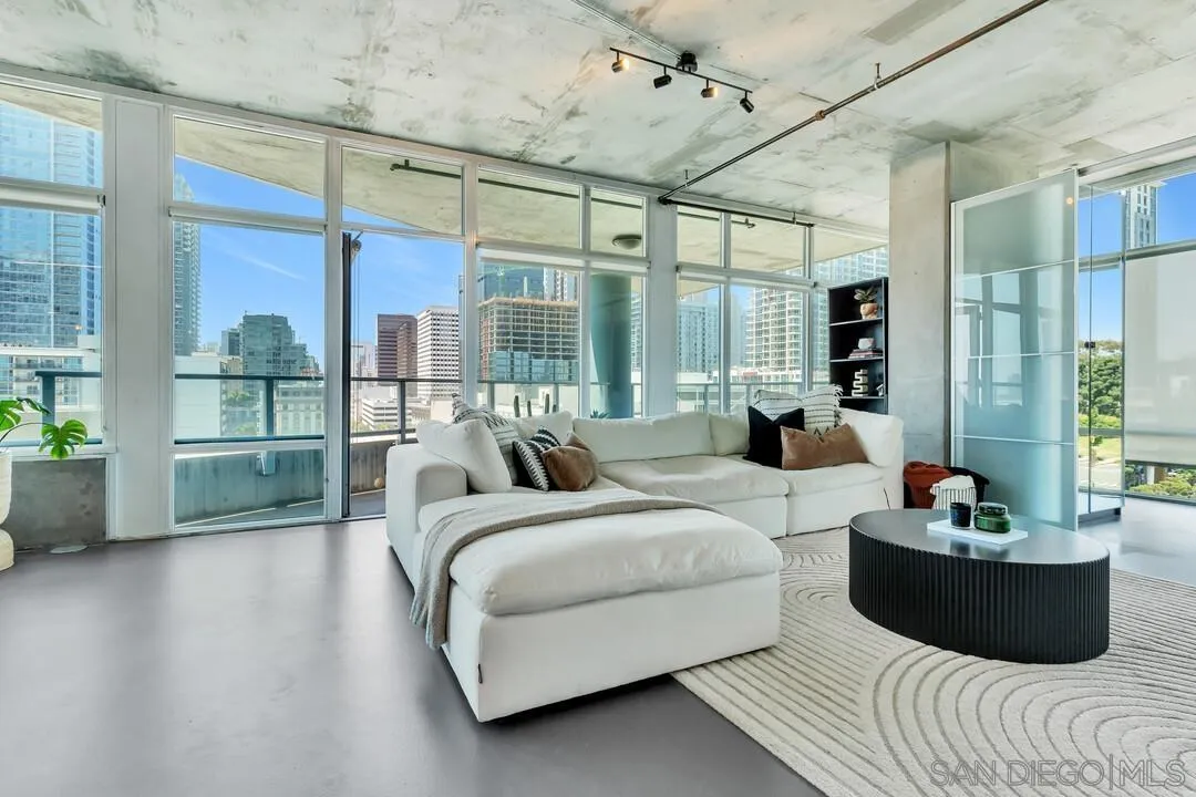 Photo #18: 2600985 Listing: Photo #18