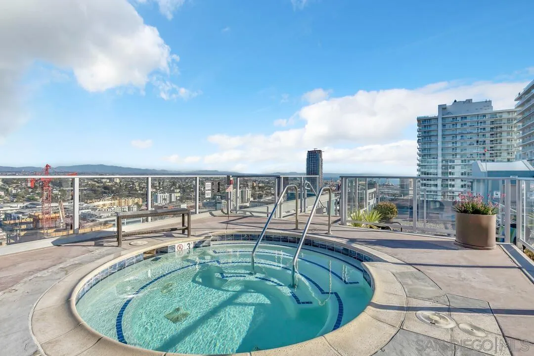 Photo #39: 2600985 Listing: Photo #39