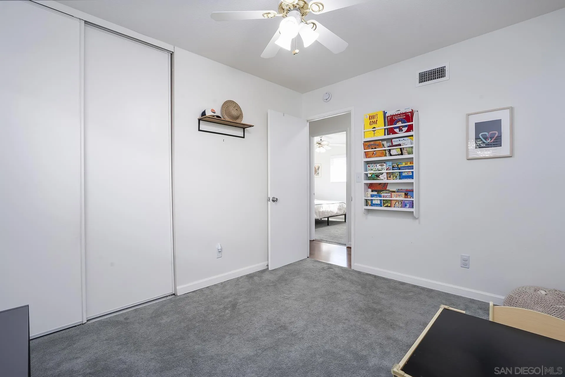 https://cdn.realtyfeed.com/cdn/127/2600987/502f1fc3d6872a7583cb54394724a9ba.webp