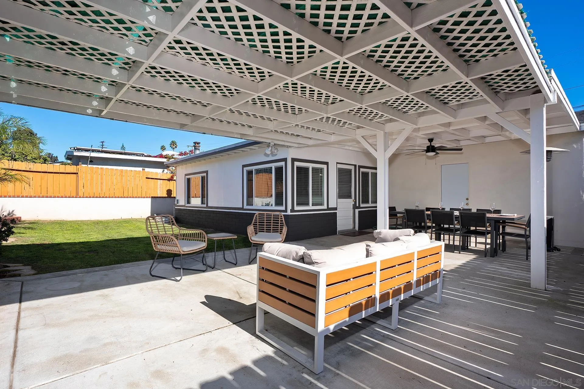 https://cdn.realtyfeed.com/cdn/127/2600987/adf745a42c1010f17152352c7651a7df.webp
