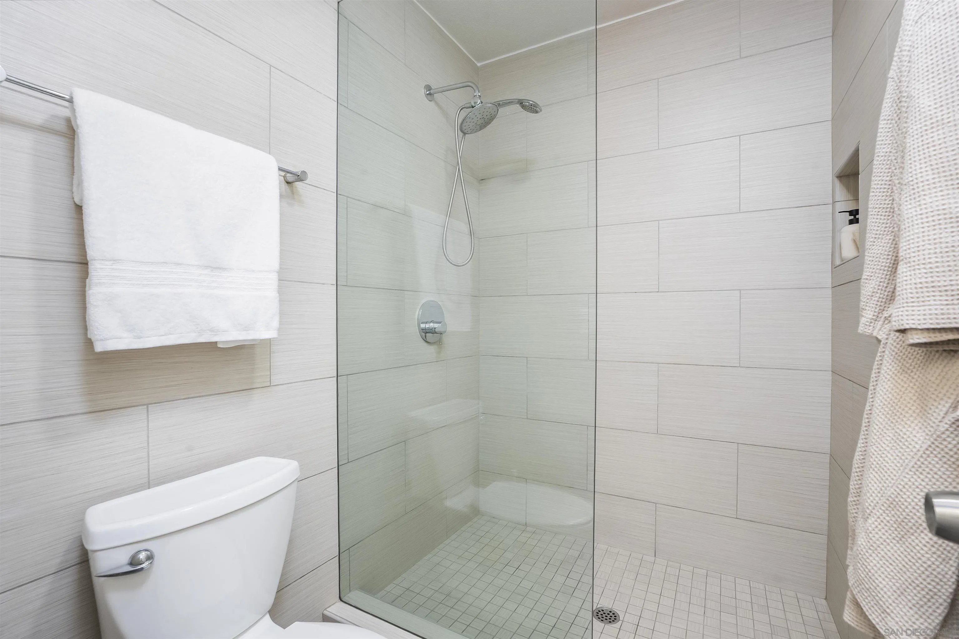 Photo #19: 2600988 Listing: Photo #19