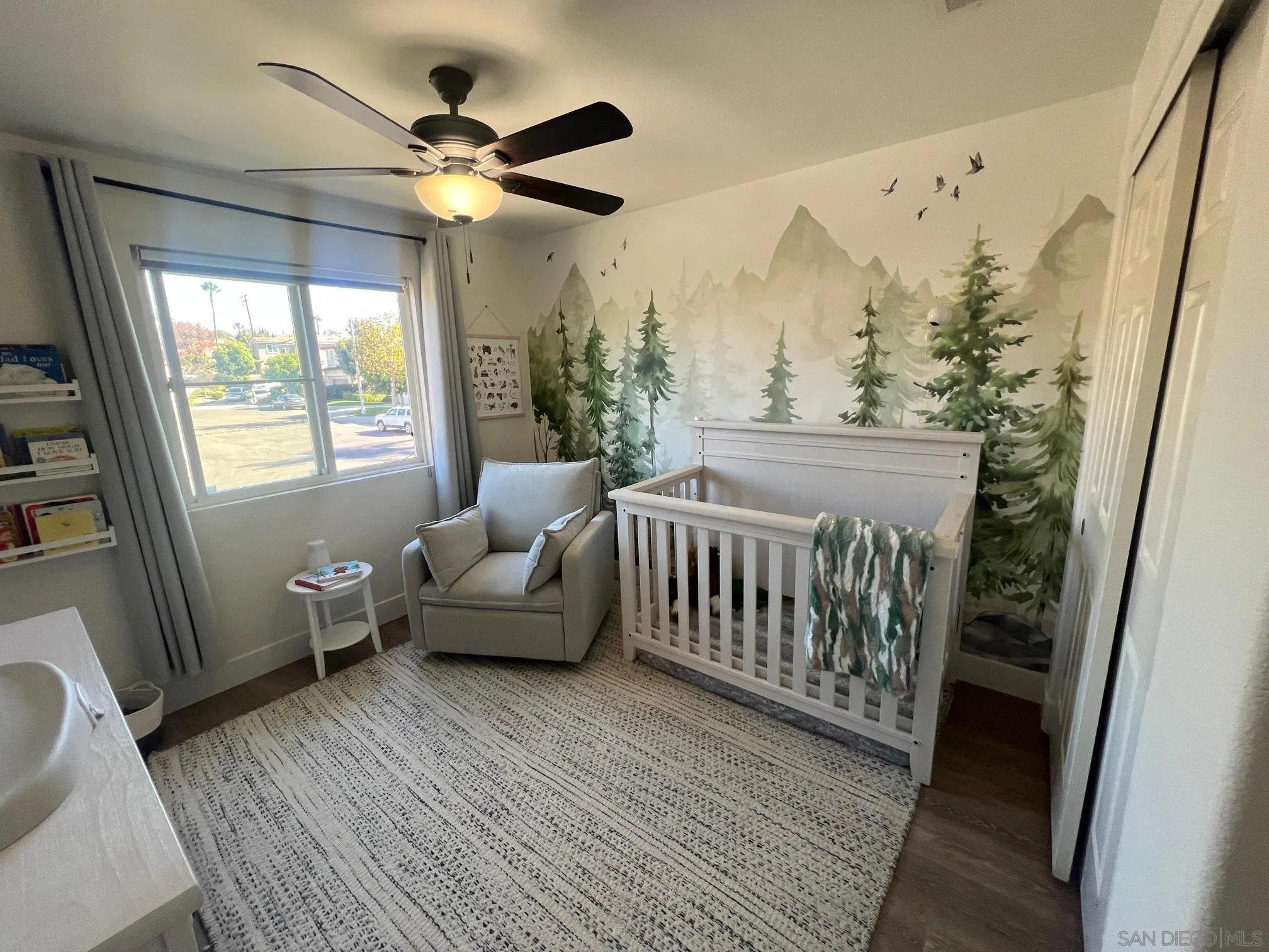 https://cdn.realtyfeed.com/cdn/127/2600990/1b30162feb250188b8e6226a2319ec2f.webp