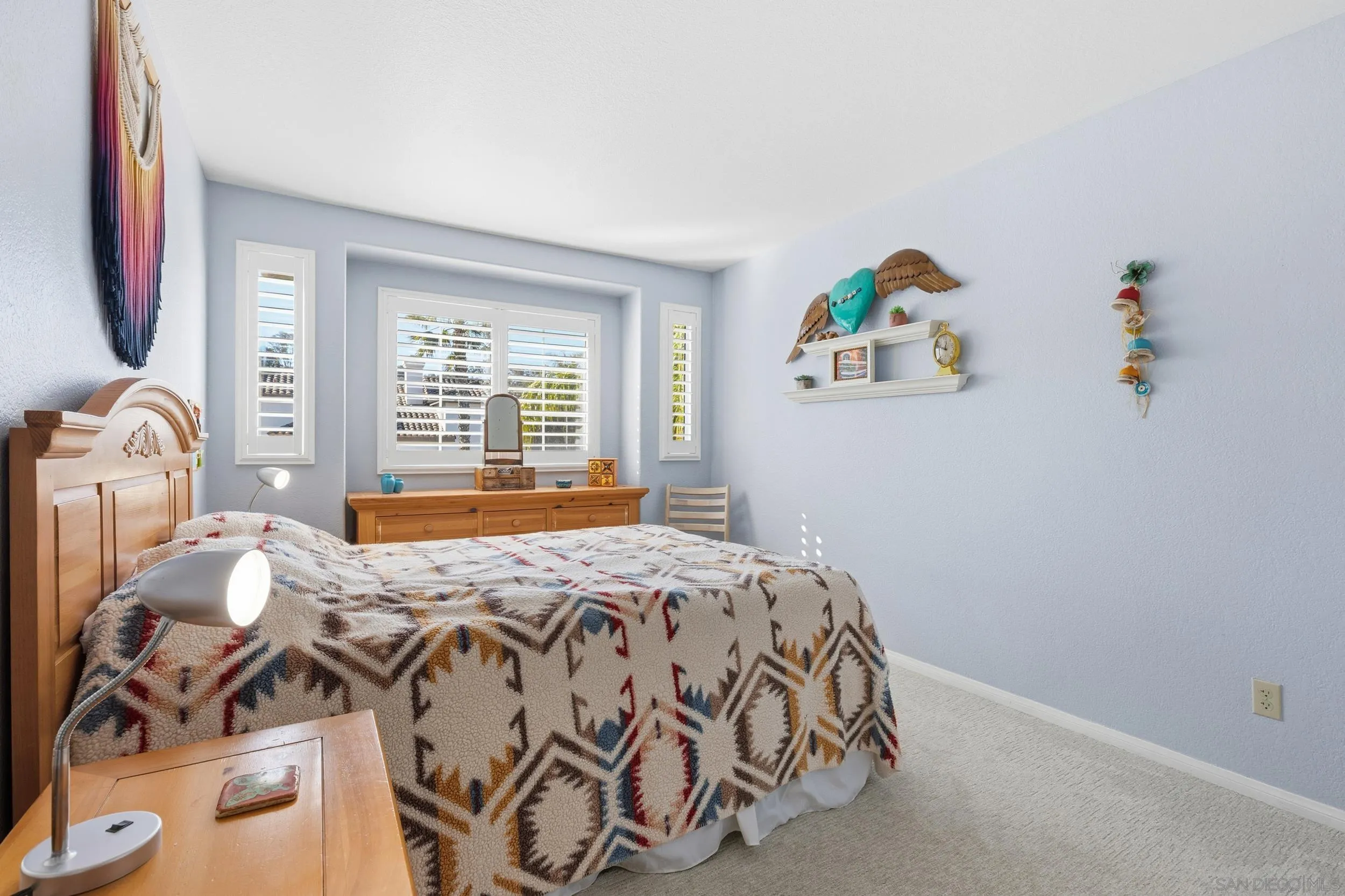https://cdn.realtyfeed.com/cdn/127/2600993/32e44ab21c51047ab9da235ac529829d.webp