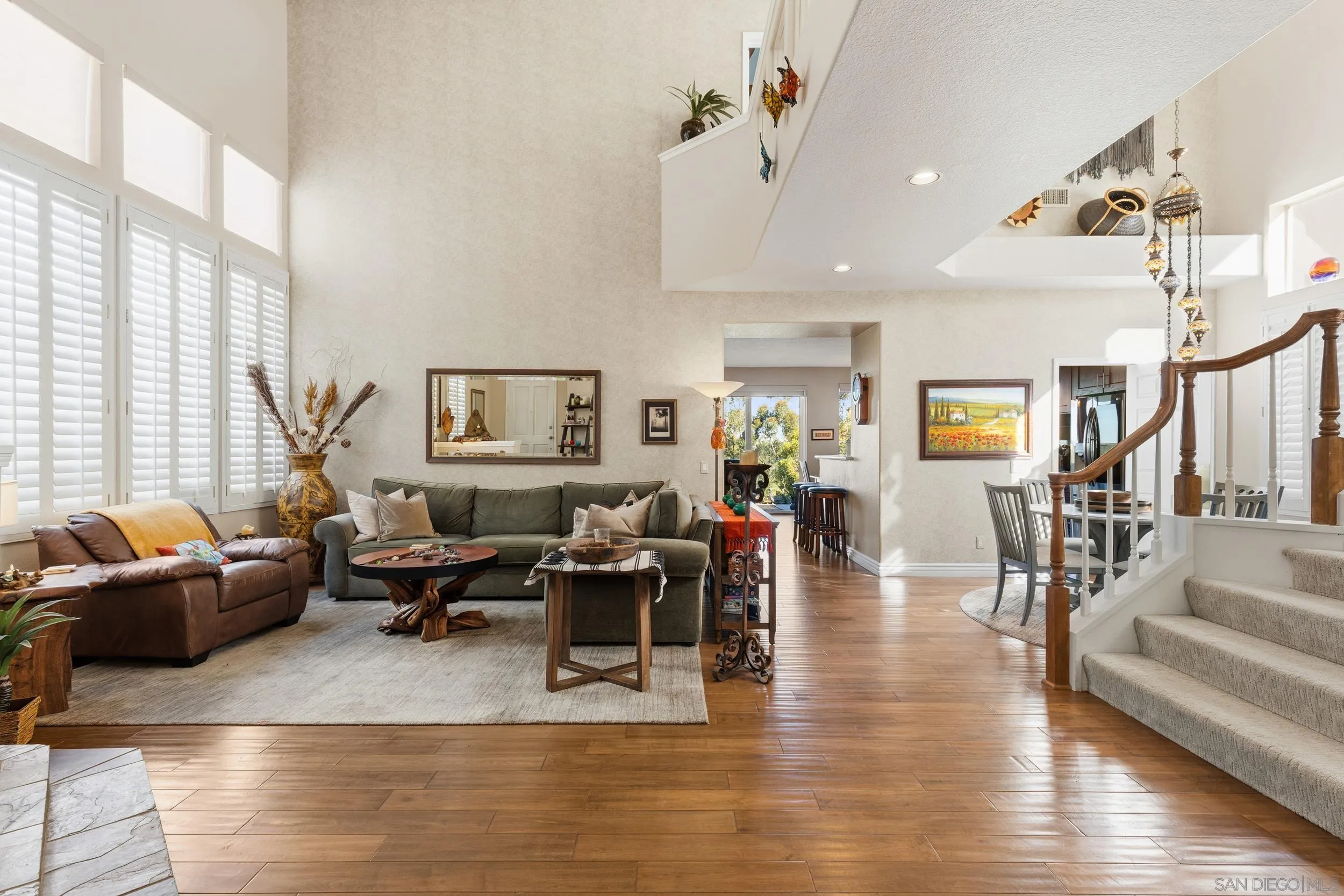 https://cdn.realtyfeed.com/cdn/127/2600993/8d934cbe849202a551cc28450ce9bf41.webp