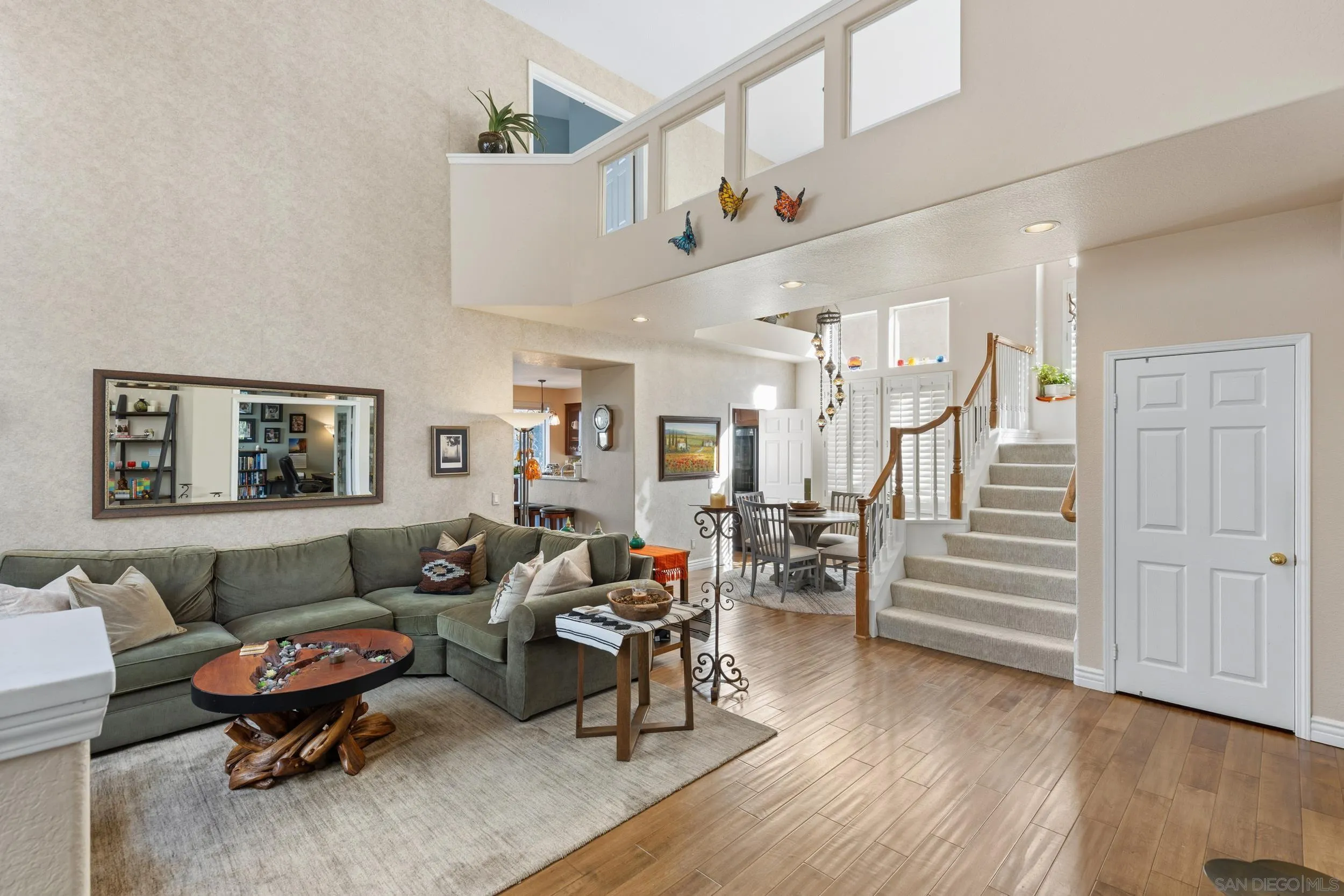 https://cdn.realtyfeed.com/cdn/127/2600993/8e3d0f0497fb0ed917526223b54d136c.webp