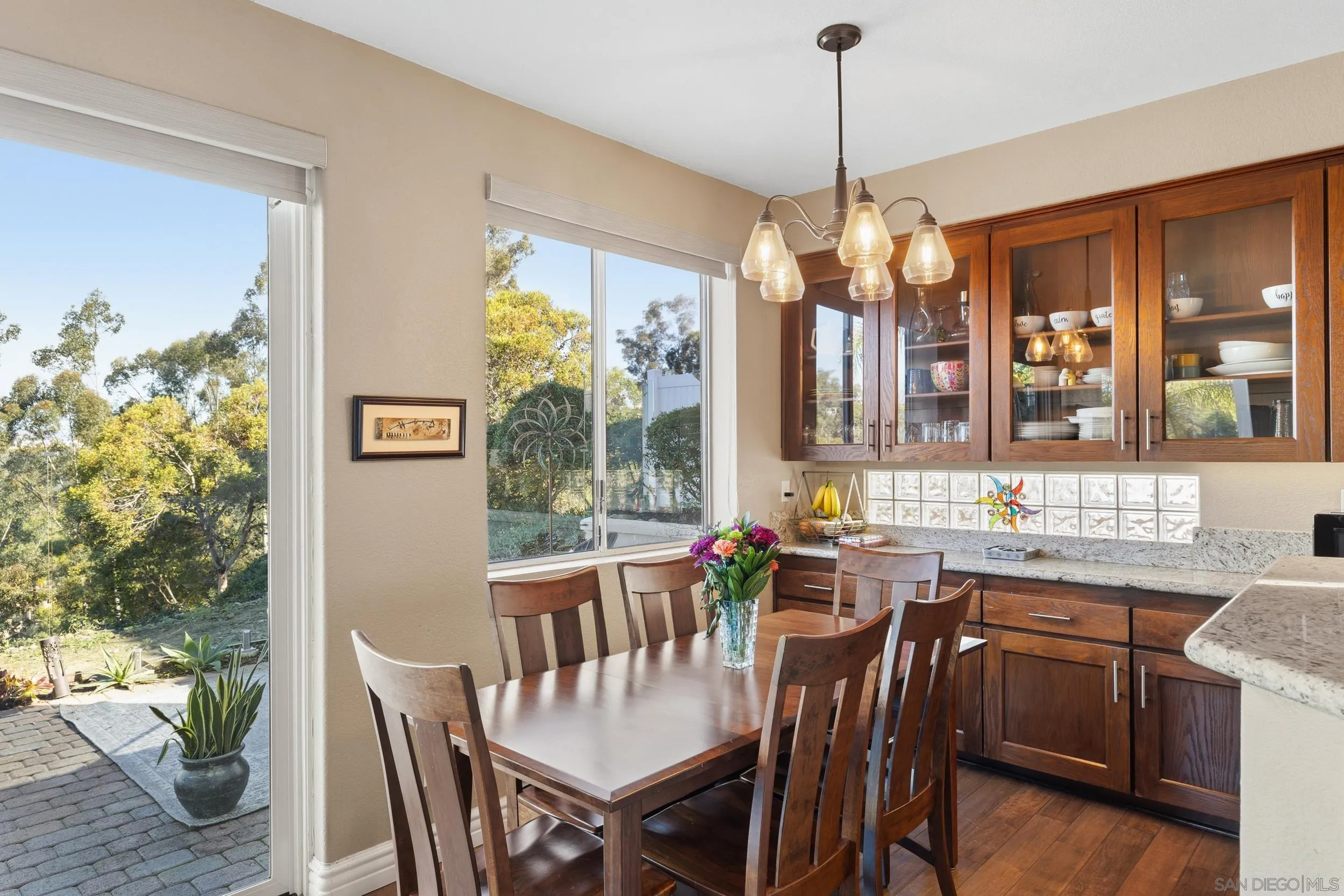 https://cdn.realtyfeed.com/cdn/127/2600993/c9d25f9c1747e4a9a949c78bd440f120.webp