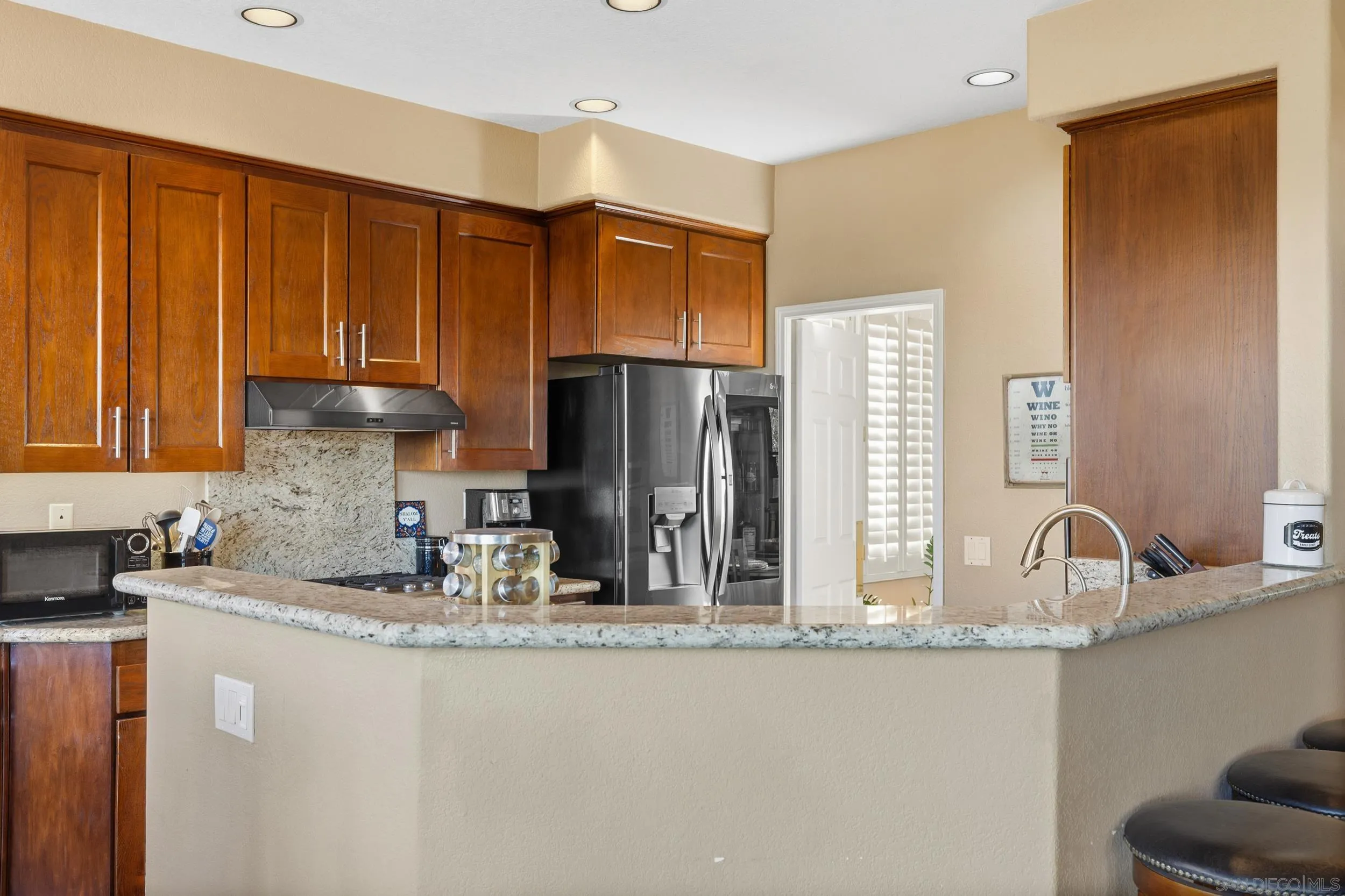 https://cdn.realtyfeed.com/cdn/127/2600993/d34032b2596a9fbe5eb95e0d59231268.webp